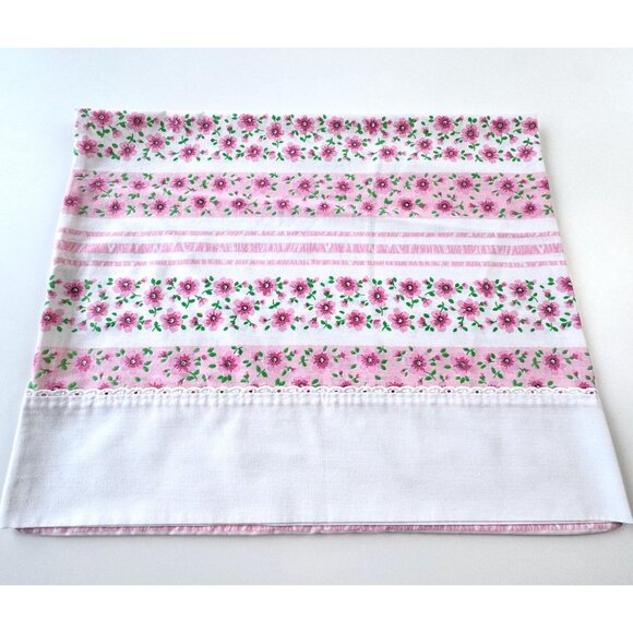 Vintage 70s pillowcase, pink cabbage roses, floral striped, single casing - Picture 3 of 6